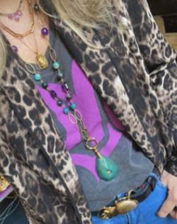 SAUTOIR LUNA AVEC PIERRE BLEU CANARD EN AGATE ET AMETHYSTES