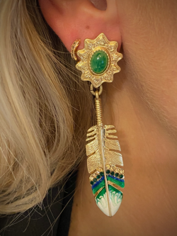BOUCLES CHAYENNE LONGUES VERTES DORÉES A L’OR FIN